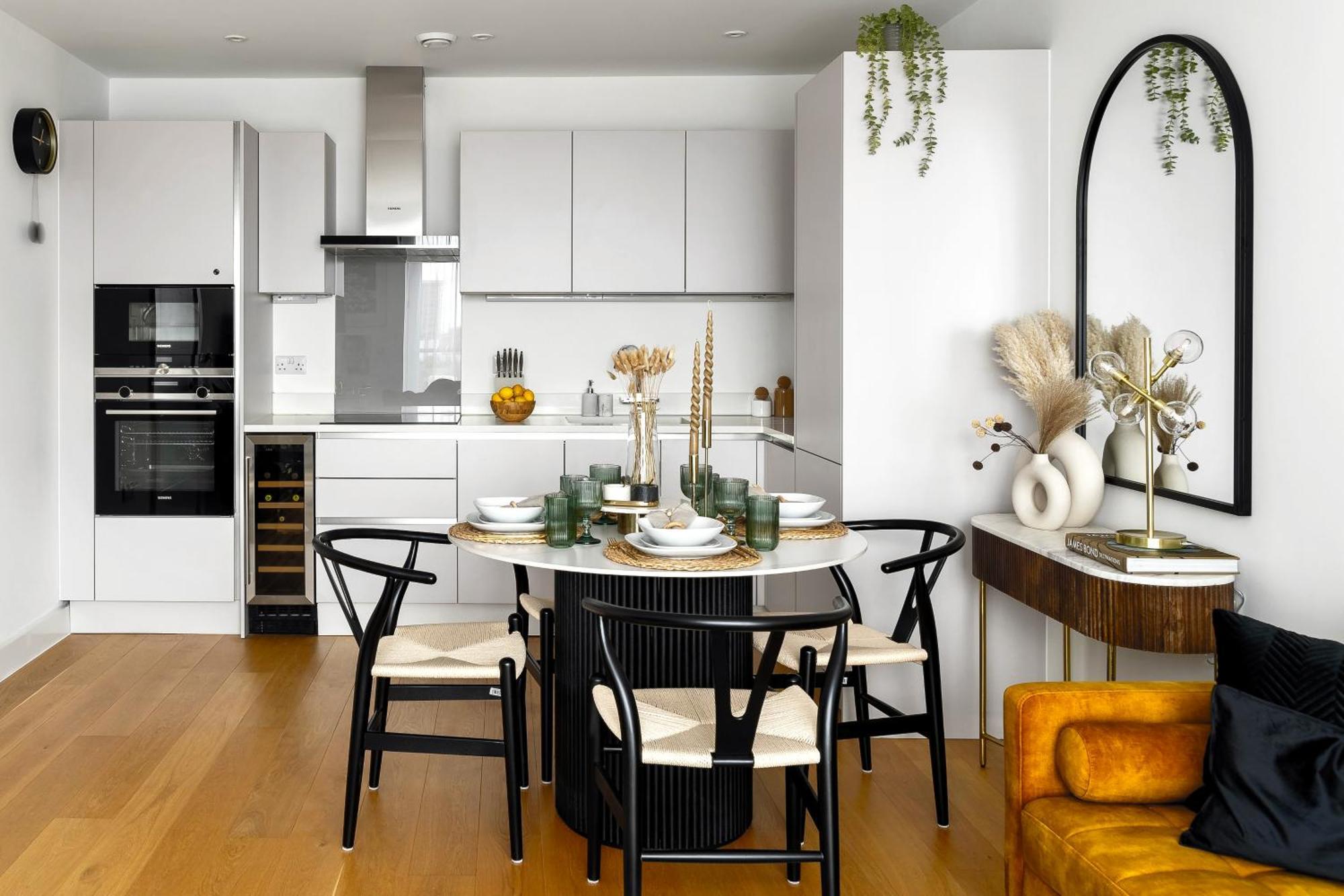 Apartamento 1 Bed With Balcony In Maida Vale, Kilburn - Couples, Corporate Professionals'