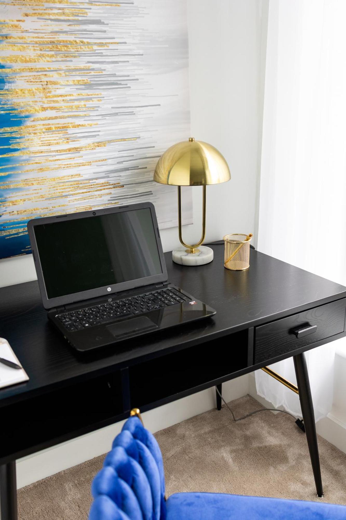 Apartamento 1 Bed With Balcony In Maida Vale, Kilburn - Couples, Corporate Professionals' *